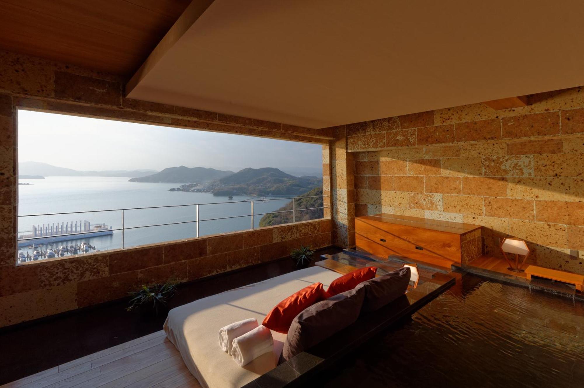 Bella Vista Spa And Marina Onomichi Bagian luar foto
